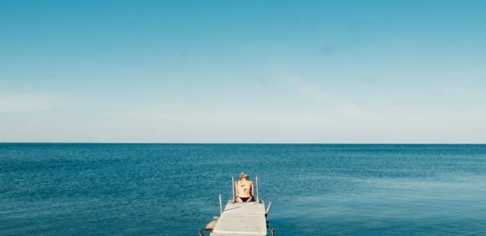 What is the difference between mineral & chemical sunscreens?